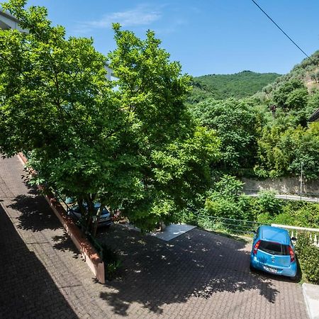 A Casa Di Mila - Appartamento Con Piscina Sori Exterior foto