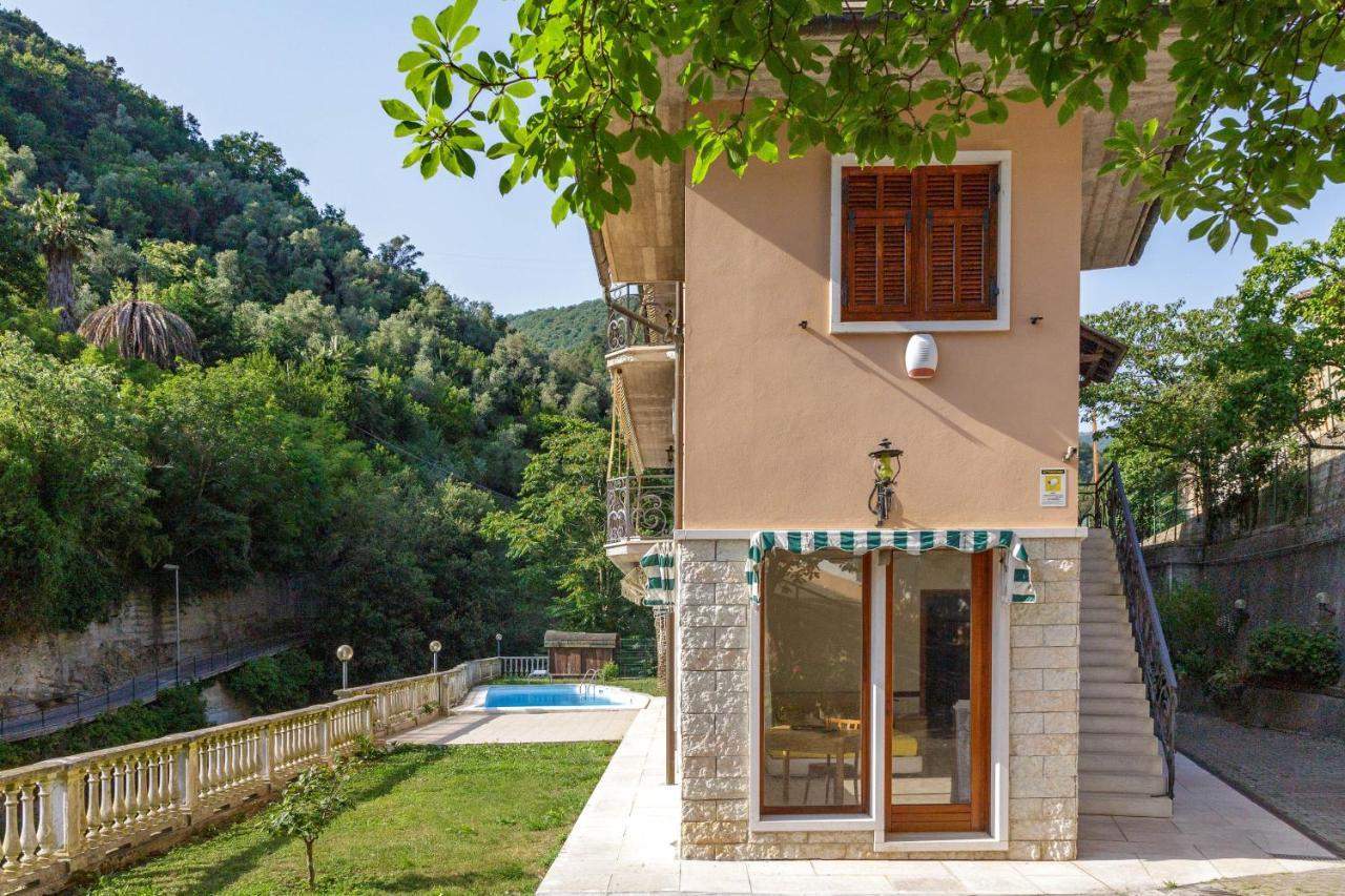 A Casa Di Mila - Appartamento Con Piscina Sori Exterior foto